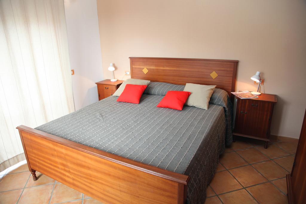 La Contessa Lejlighedshotel Santa Teresa Gallura Værelse billede